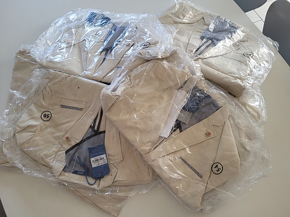 Product image 4 of 8