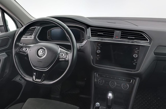 Volkswagen Tiguan Allspace 8 of 17