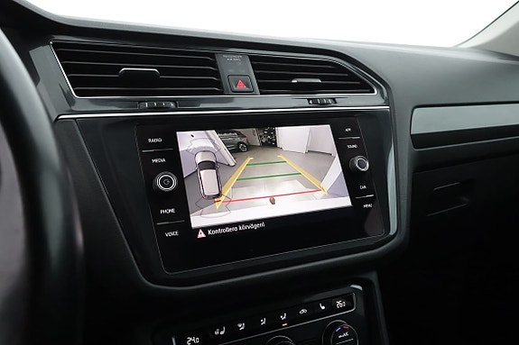 Volkswagen Tiguan Allspace 13 of 17