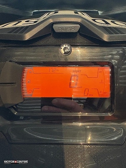 Ski-Doo Tundra LE 600 ACE 2 MIL 5 of 6