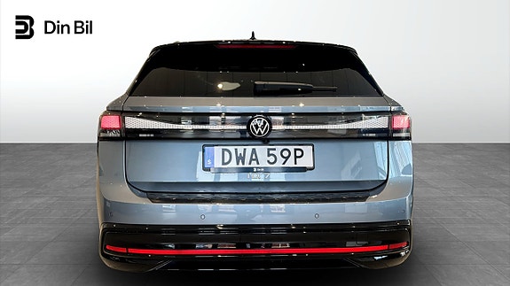 Volkswagen ID.7 8 of 19