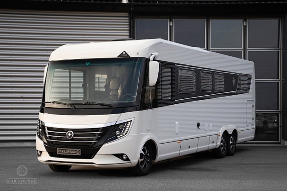 Niesmann Bischoff Arto 88 LF \ Extrautrustad för 982.295 kr \ 1190 mil \ 5-sits  \