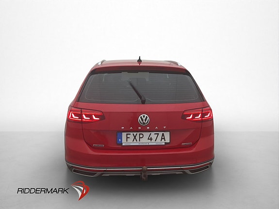 Volkswagen Passat Alltrack 7 of 30