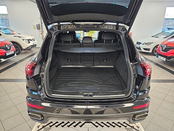 Porsche Cayenne 20 of 20