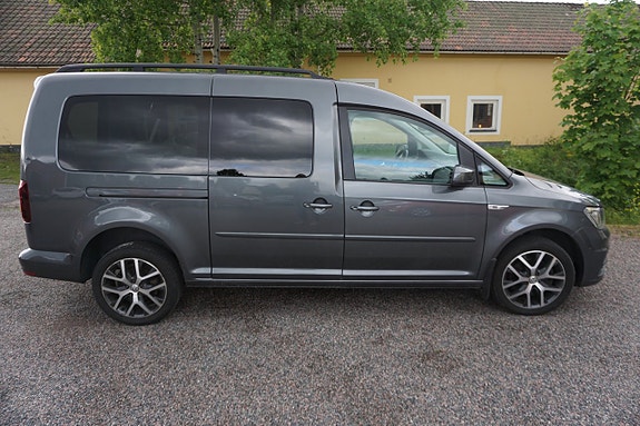Volkswagen Caddy Maxi 4 of 5