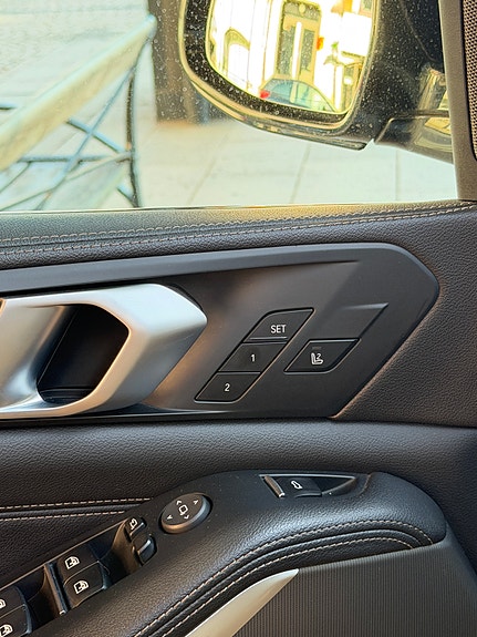 BMW X5 10 of 10