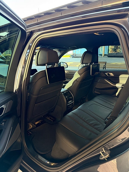 BMW X5 4 of 10