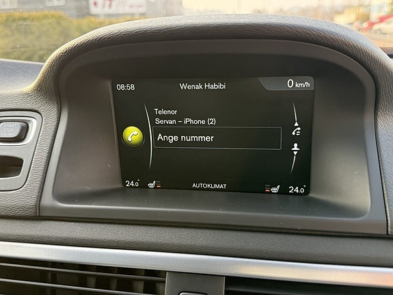 Volvo V70 8 of 9