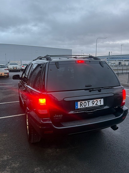 Jeep Grand Cherokee 7 of 8