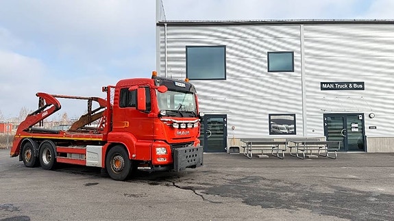 MAN TGS 26.360 6X2-4 LL Plogbil