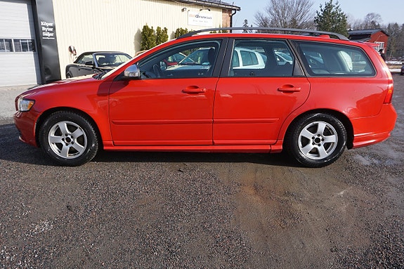 Volvo V50 5 of 5