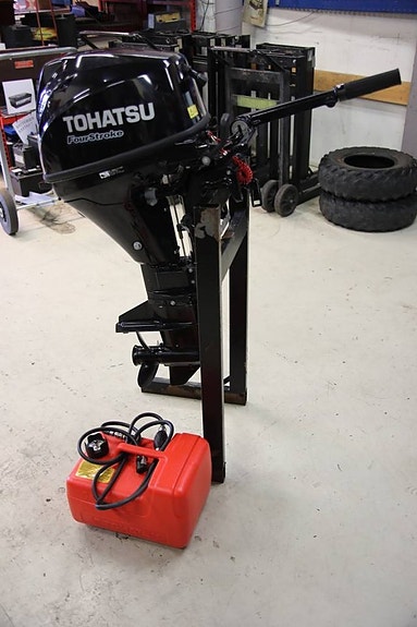 Roddbåt - HR430 STD med 9,8 hk Tohatsu 4-takt 7 of 12