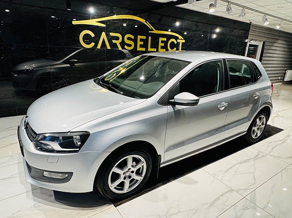Volkswagen Polo 2 of 5