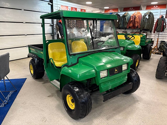 John Deere e Gator lithium electric