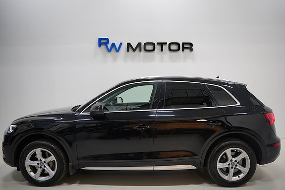 Audi Q5 3 of 5