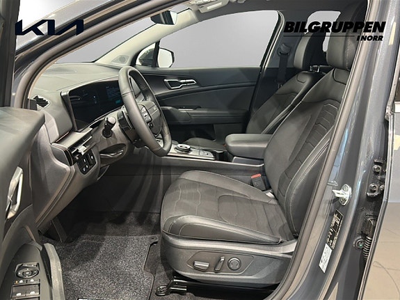 Kia Sportage 8 of 17