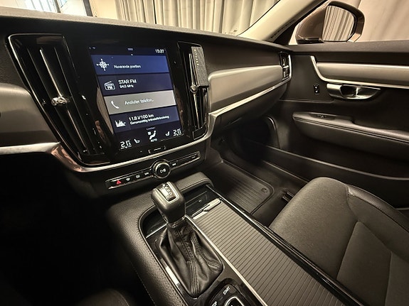 Volvo V90 11 of 16