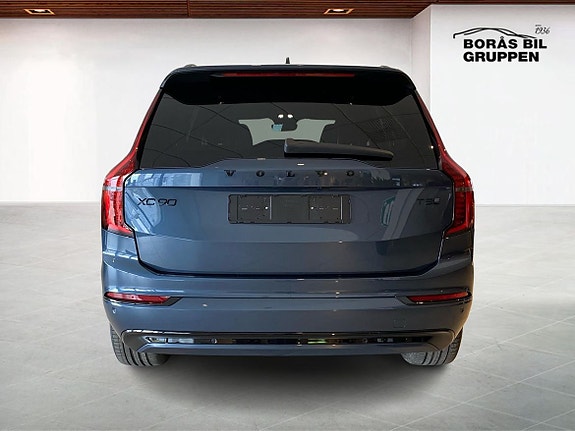 Volvo XC90 7 of 14