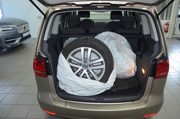 Volkswagen Touran 11 of 12