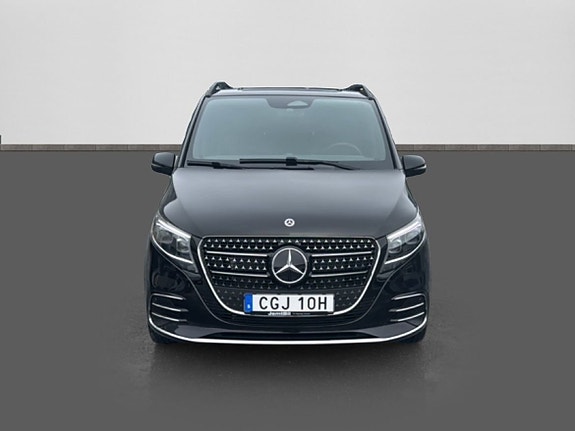 Mercedes-Benz V-Klass 3 of 5