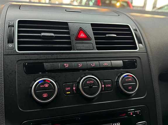 Volkswagen Touran 11 of 14