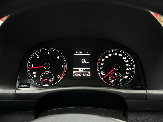 Volkswagen Touran 9 of 14
