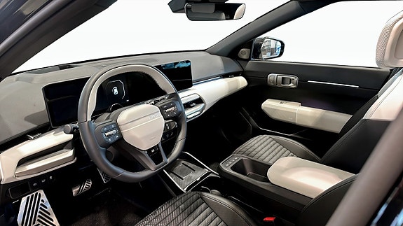 Kia EV4 8 of 10