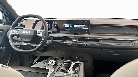 Kia EV9 4 of 13