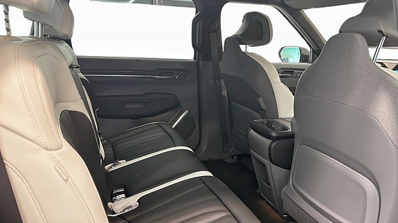 Kia EV9 5 of 13