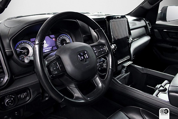 Dodge RAM 1500 5 of 5