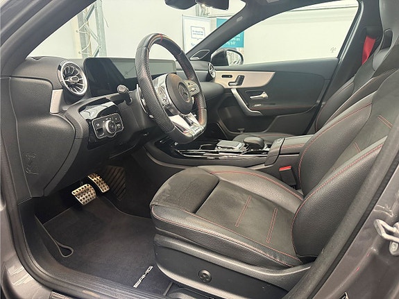 Mercedes-Benz A35 10 of 27