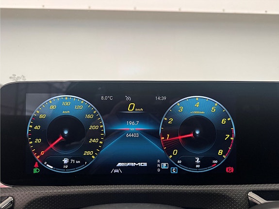 Mercedes-Benz A35 19 of 27