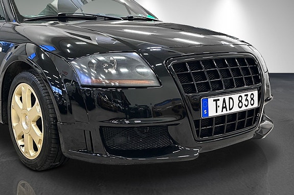 Audi TT 11 of 17