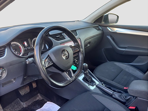 Skoda Octavia 10 of 19