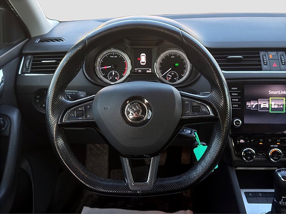 Skoda Octavia 11 of 19