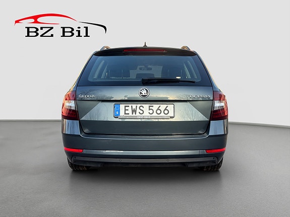 Skoda Octavia 5 of 5