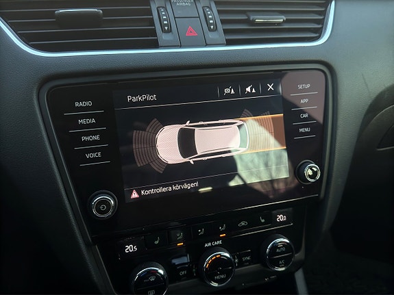 Skoda Octavia 17 of 19