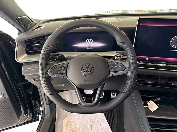 Volkswagen Tayron 7 of 12