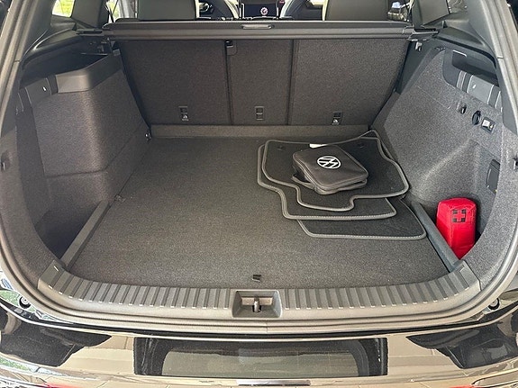 Volkswagen Tayron 12 of 12