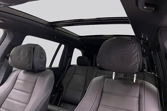 Mercedes-Benz GLS450 d 16 of 17