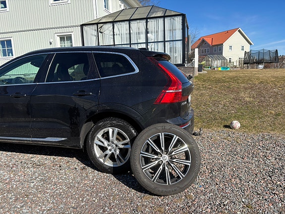 Volvo XC60 3 of 3