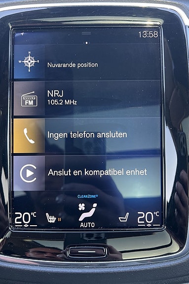 Volvo XC90 15 of 25