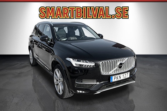Volvo XC90 3 of 25