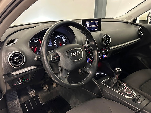 Audi A3 10 of 23