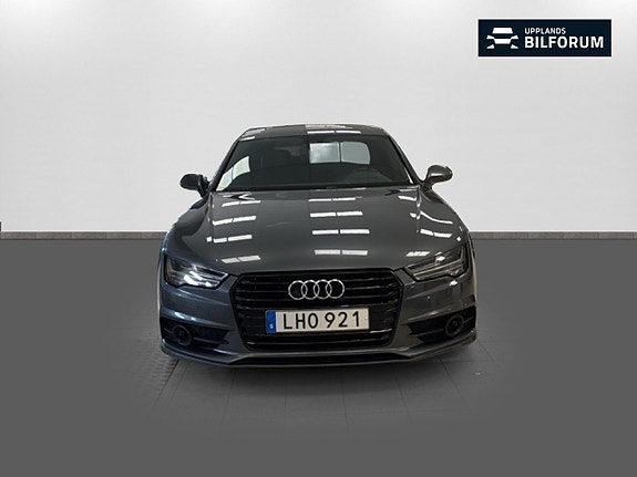 Audi A7 2 of 5