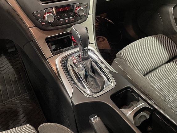 Opel Insignia 8 of 9