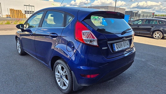 Ford Fiesta 4 of 8