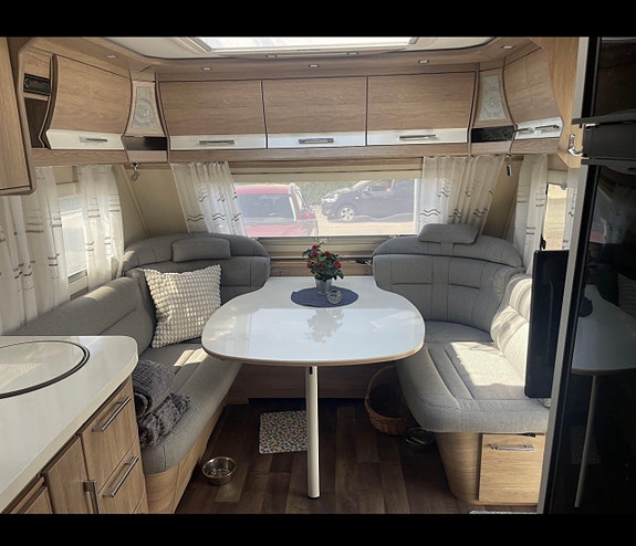 KABE Classic 470 XL KS 2 of 5