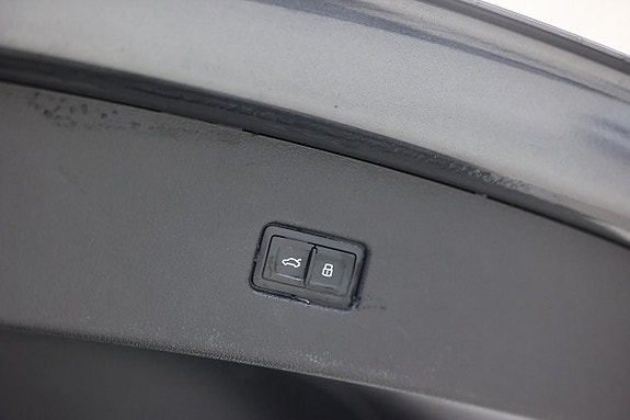 Audi Q5 10 of 21