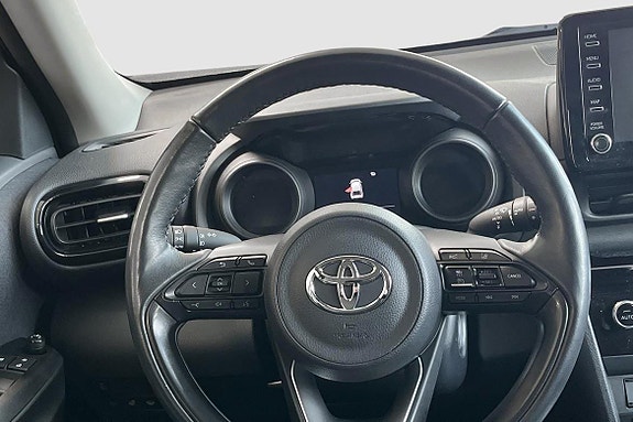 Toyota Yaris Cross 12 of 14